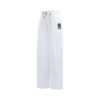 Design 241 - White