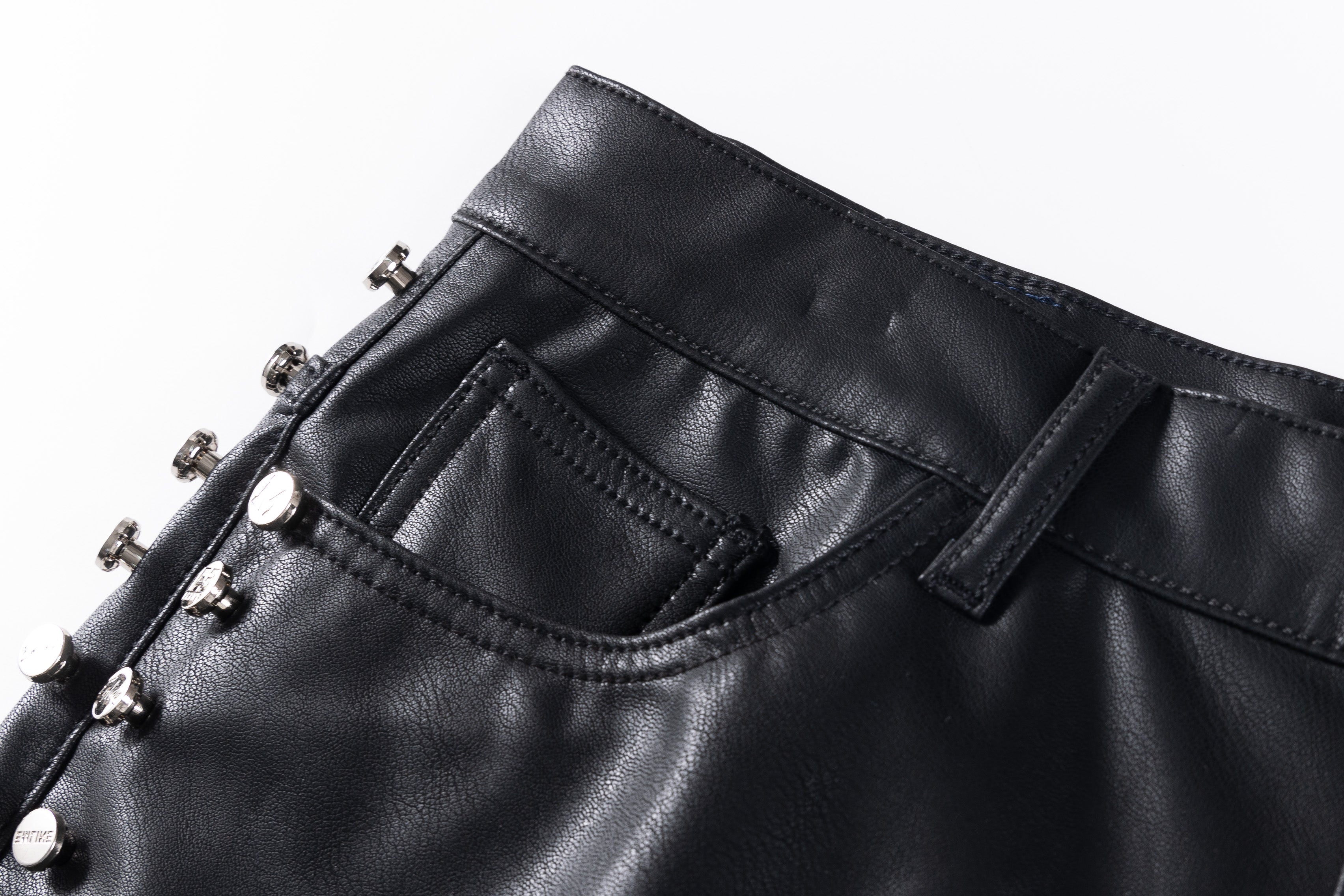 【タグ付き新品】JUEMI LeatherShorts M BLACK High-Waisted Leather Shorts – JUEMI